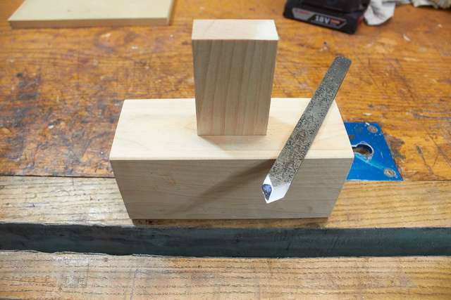 MarkCenterMortise